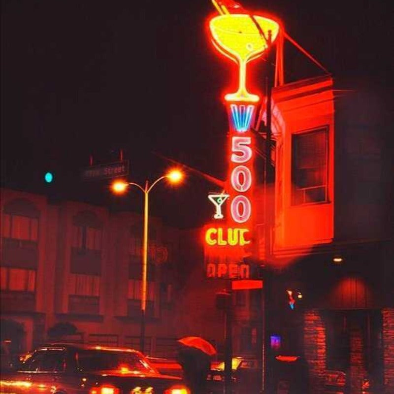 Warm up in the best cities for bar neon!